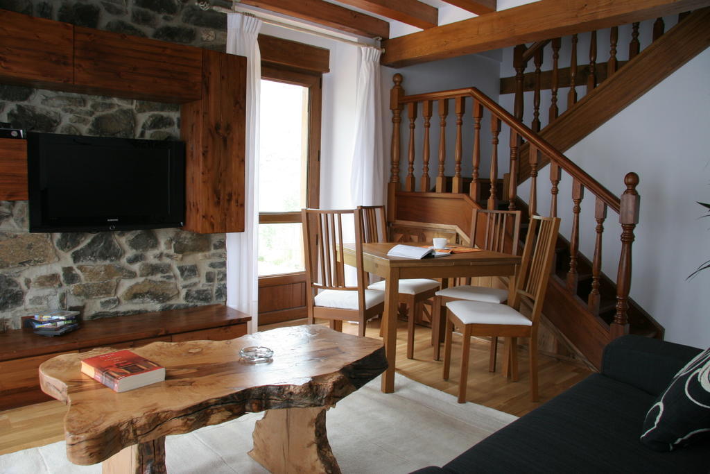 Apartamentos Spa Cantabria Infinita Cillorigo de Liebana Δωμάτιο φωτογραφία