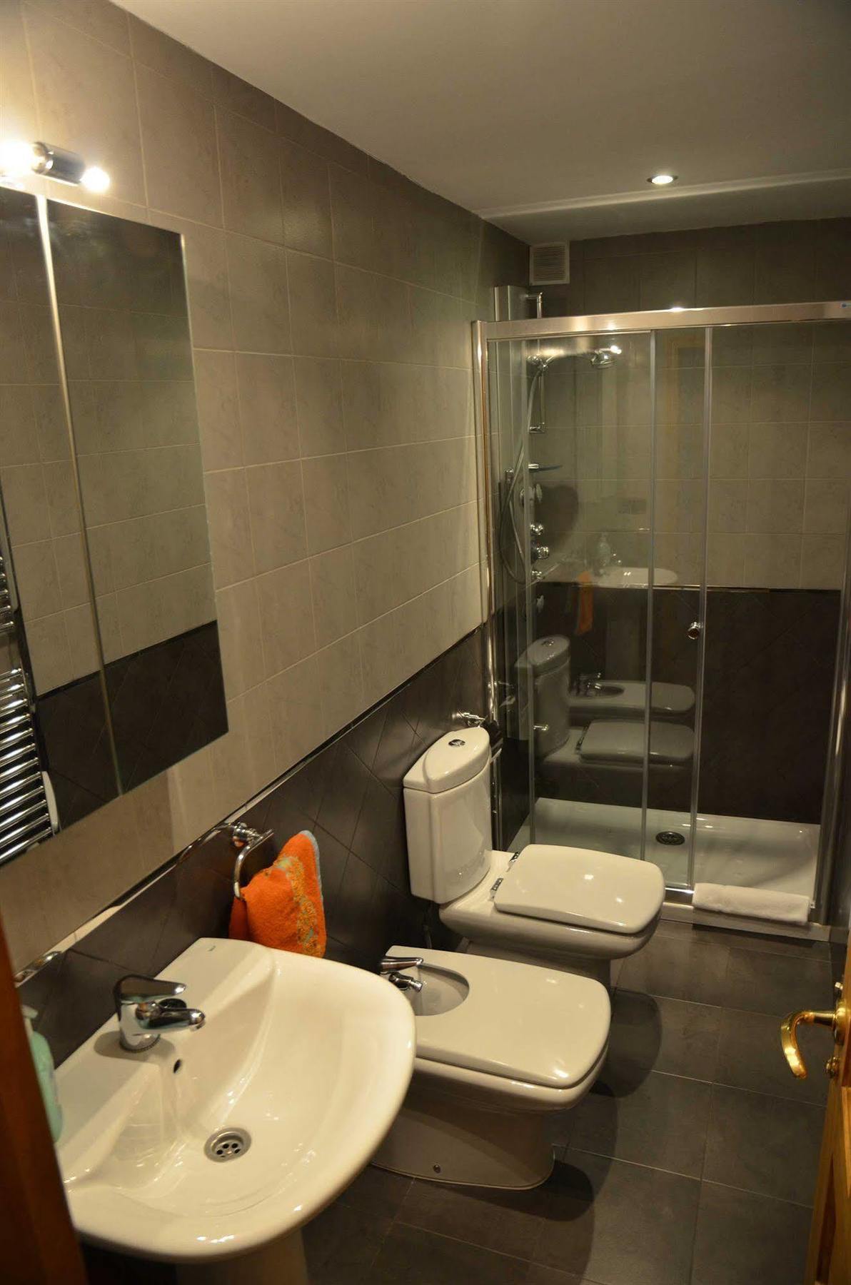 Apartamentos Spa Cantabria Infinita Cillorigo de Liebana Εξωτερικό φωτογραφία
