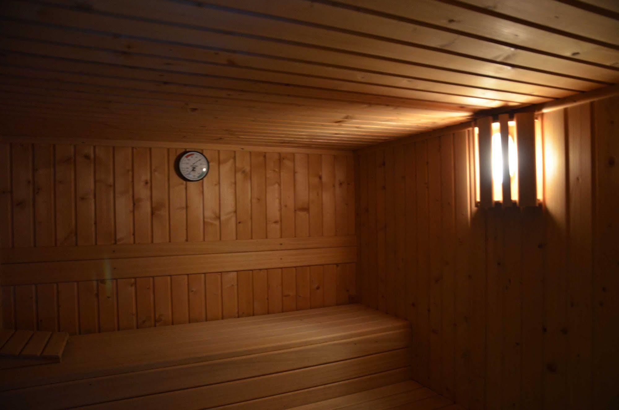 Apartamentos Spa Cantabria Infinita Cillorigo de Liebana Εξωτερικό φωτογραφία