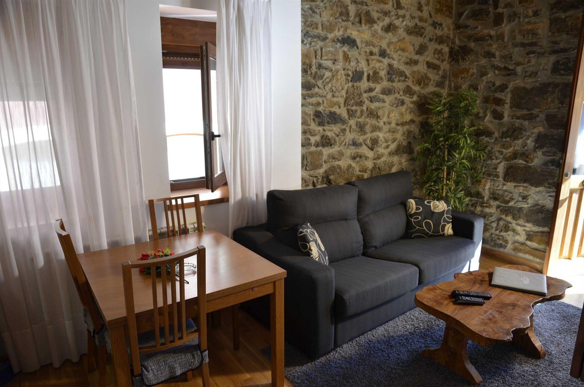 Apartamentos Spa Cantabria Infinita Cillorigo de Liebana Εξωτερικό φωτογραφία