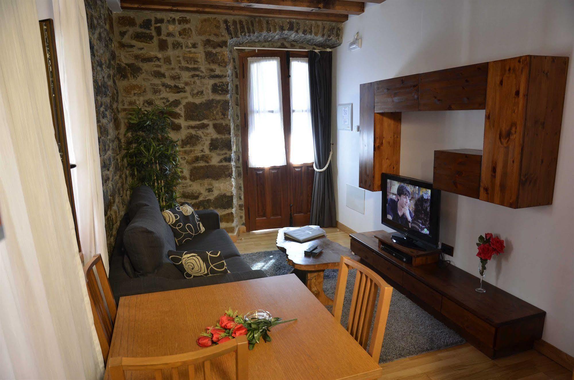 Apartamentos Spa Cantabria Infinita Cillorigo de Liebana Εξωτερικό φωτογραφία