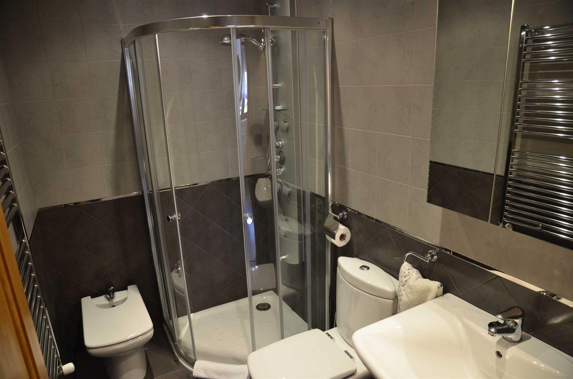 Apartamentos Spa Cantabria Infinita Cillorigo de Liebana Εξωτερικό φωτογραφία